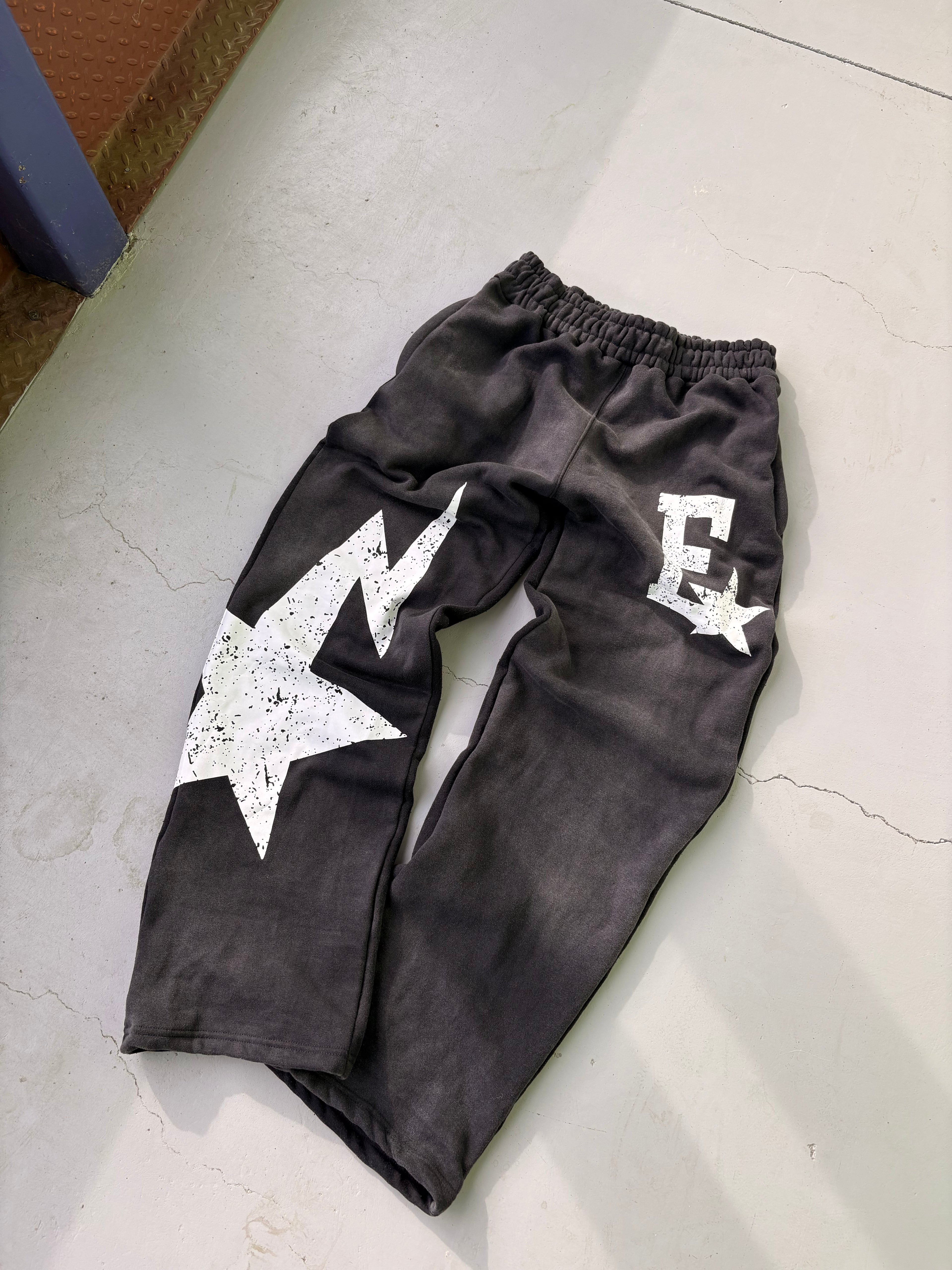 EUNOIA Sweatpants